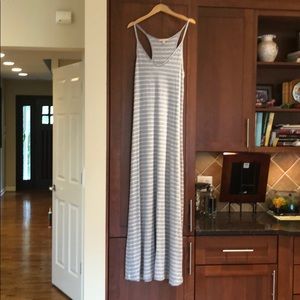 Gray and white Banana Republic maxi dress